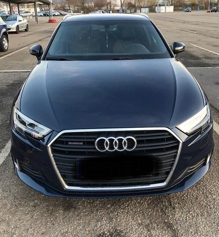 Blau Gebraucht 2017 Audi A3 S-Line Limousine | 14.999 € (Fairer Preis) - Bild 1/4