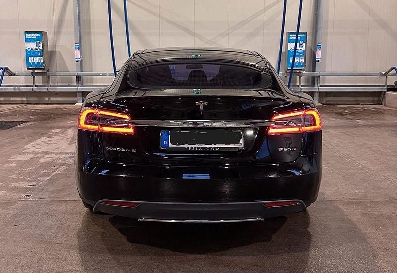 Gebraucht Tesla Model S 508 kW (691 PS) 2015 Schwarz Kleinwagen