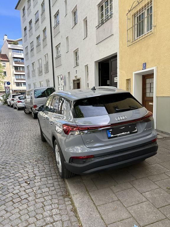Gebraucht Audi Q4 e-tron 210 kW (286 PS) 2024 Grau SUV