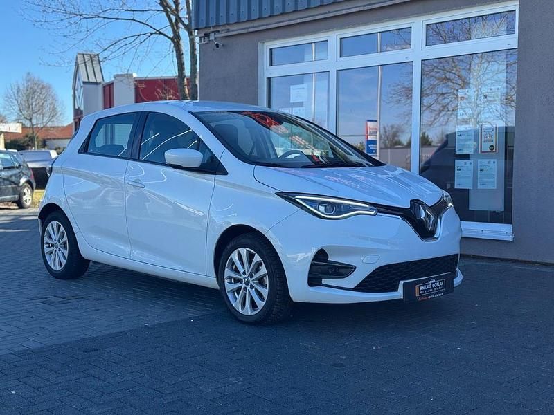 Gebraucht Renault Zoe Experience 50 kW (69 PS) 2021 Weiß Kleinwagen