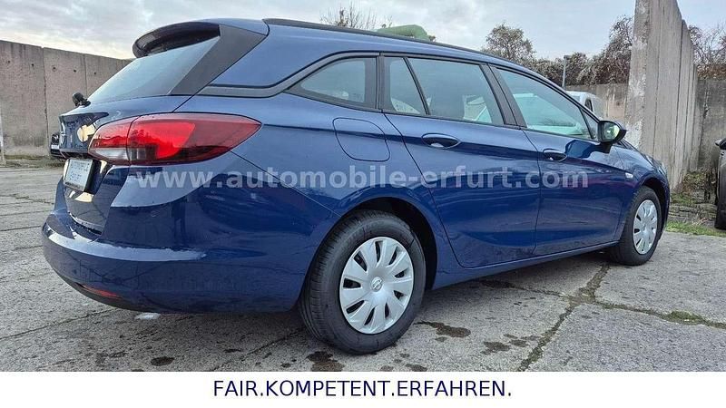 Gebraucht Opel Astra 122 PS (89 kW) 2020 Blau Kombi
