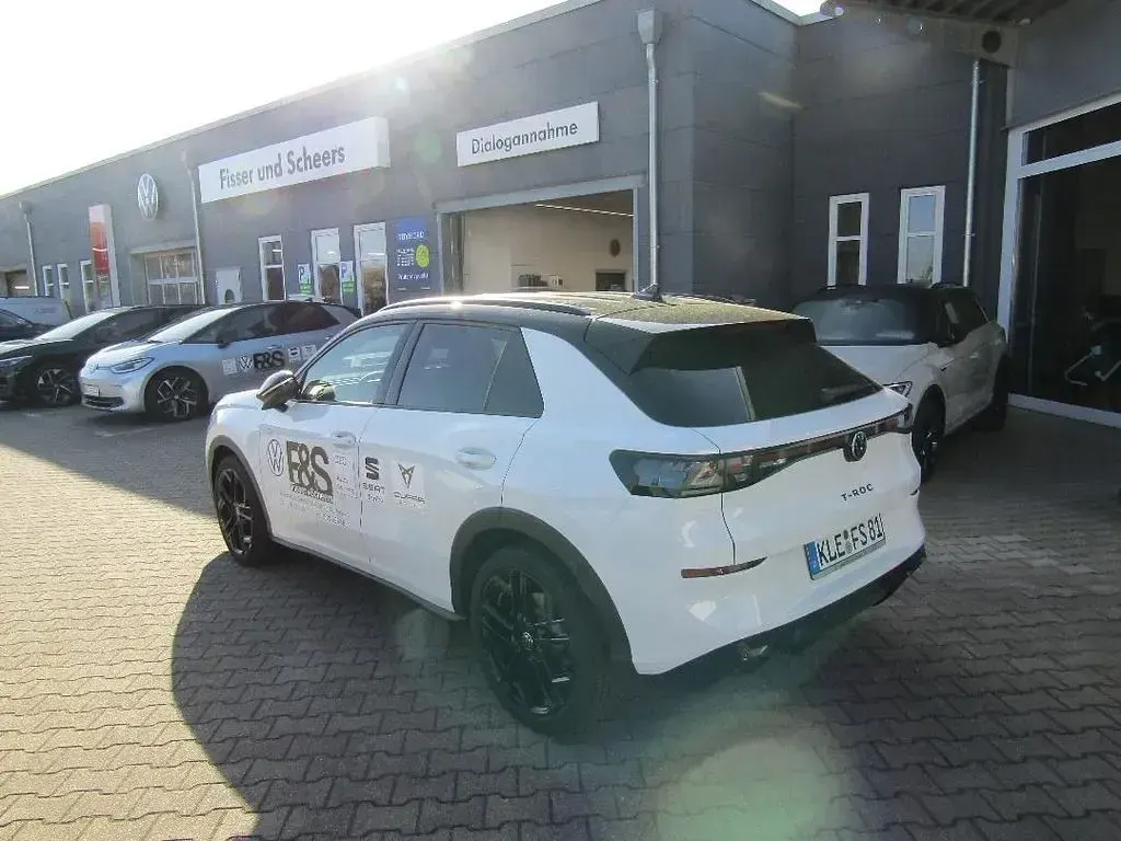 Gebraucht VW T-Roc R-line 150 PS (110 kW) 2025 Weiß SUV