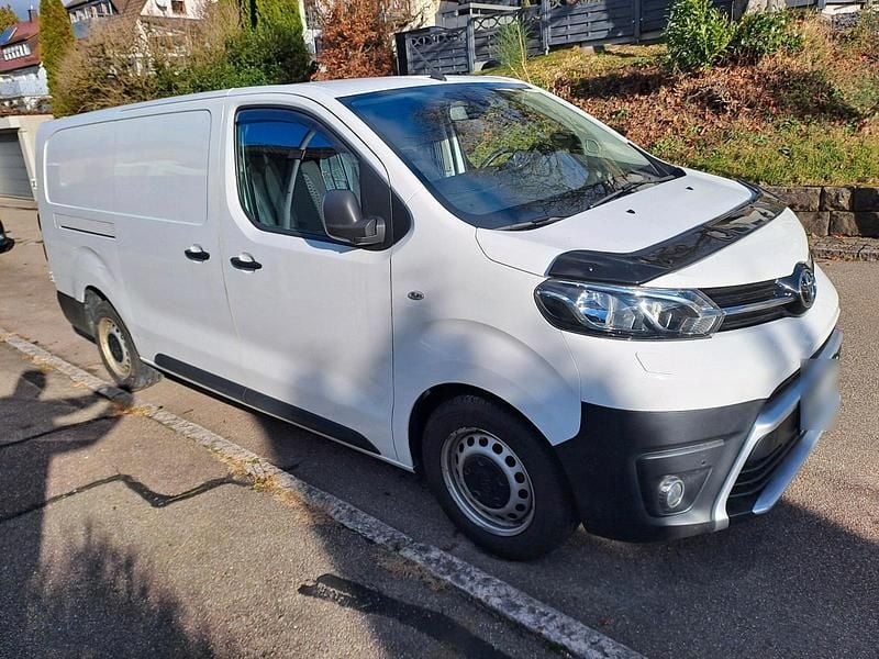 Gebraucht Toyota Proace 122 PS (89 kW) 2021 Weiß Van / Kleinbus