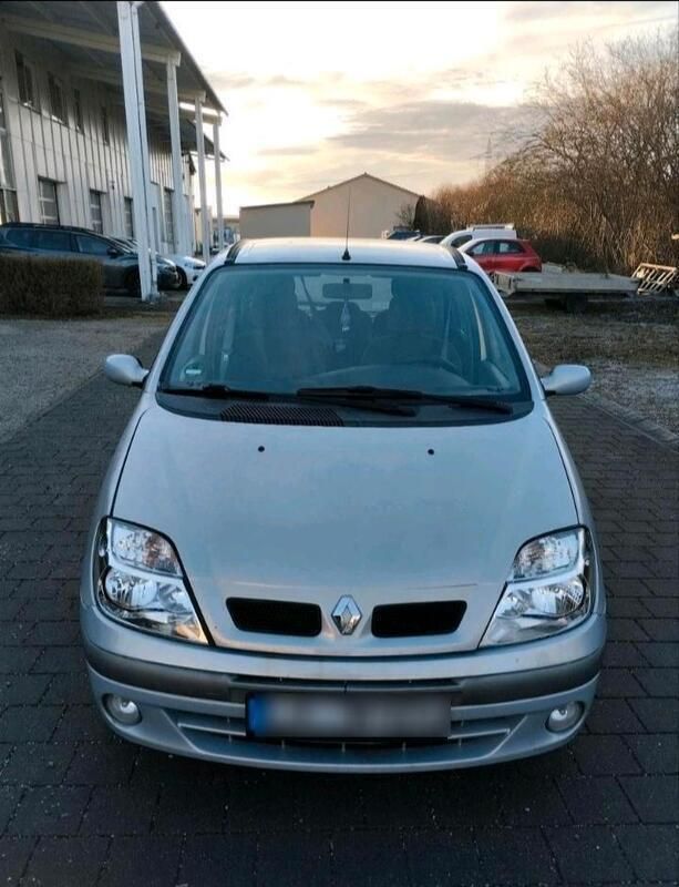 Grau Gebraucht 2002 Renault Scénic Van / Kleinbus | 600 € (Guter Preis) - Bild 1/4