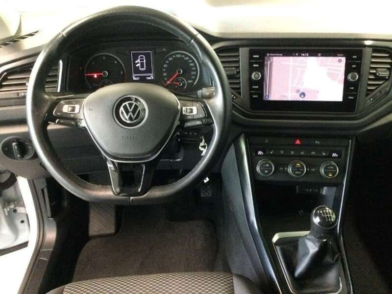 Gebraucht VW T-Roc 116 PS (85 kW) 2021 White silver (silber) SUV