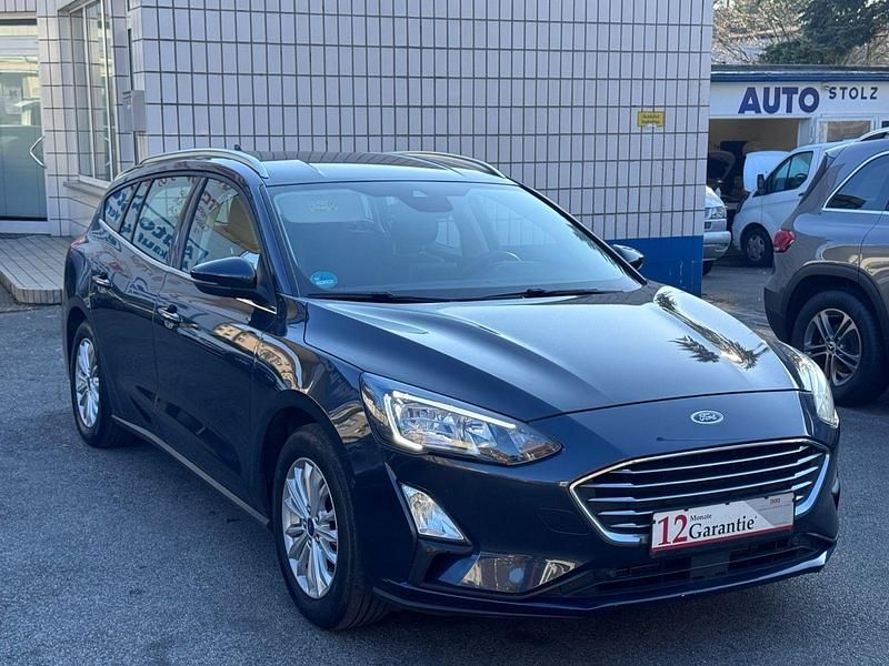 Gebraucht Ford Focus Titanium 155 PS (114 kW) 2020 Blau Kombi