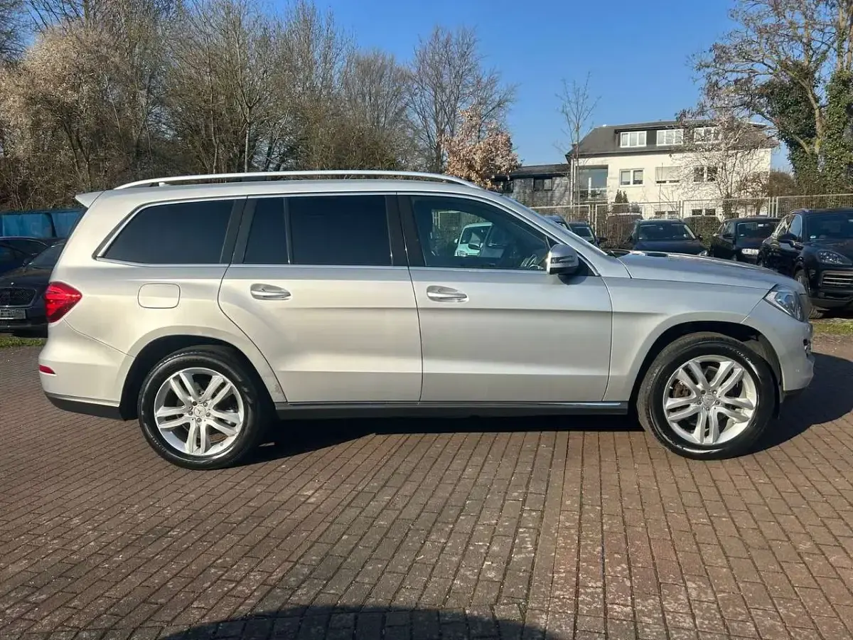Gebraucht Mercedes GL350 258 PS (189 kW) 2015 Iridiumsilber  metalliclack SUV
