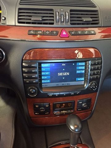 Gebraucht Mercedes S430 379 PS (278 kW) 2004 Schwarz metallic Limousine