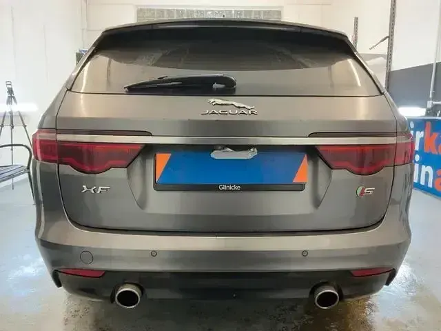 Gebraucht Jaguar XF 301 PS (221 kW) 2018 Grau Limousine