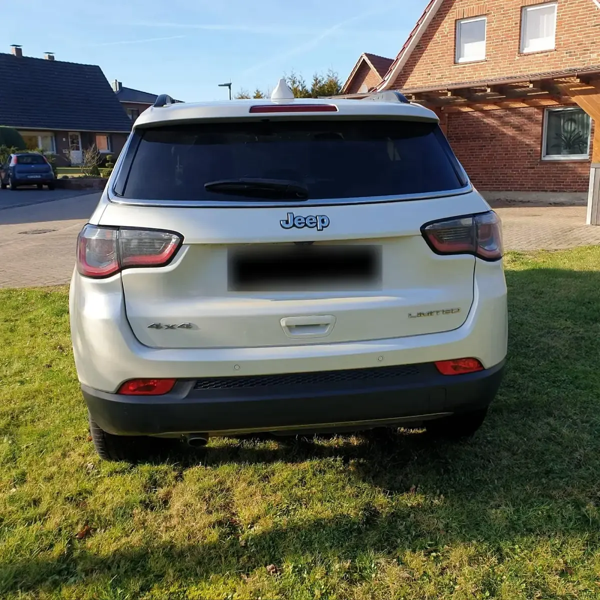 Used Jeep Compass Limited 140 HP (102 kW) 2019 White SUV