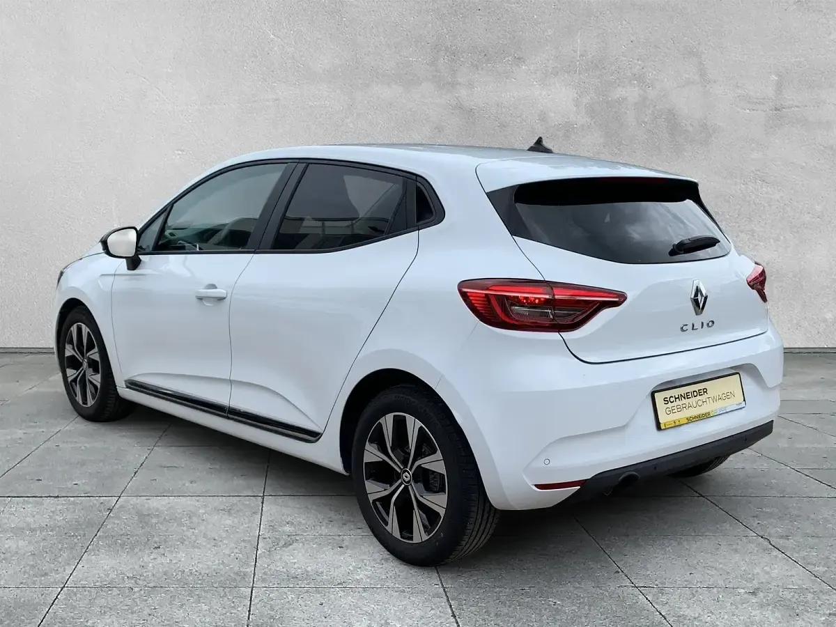Gebraucht Renault Clio V Evolution 91 PS (66 kW) 2023 Weiß Kleinwagen