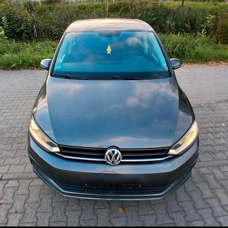 Gebraucht VW Touran 110 PS (80 kW) 2016 Grau Van / Kleinbus