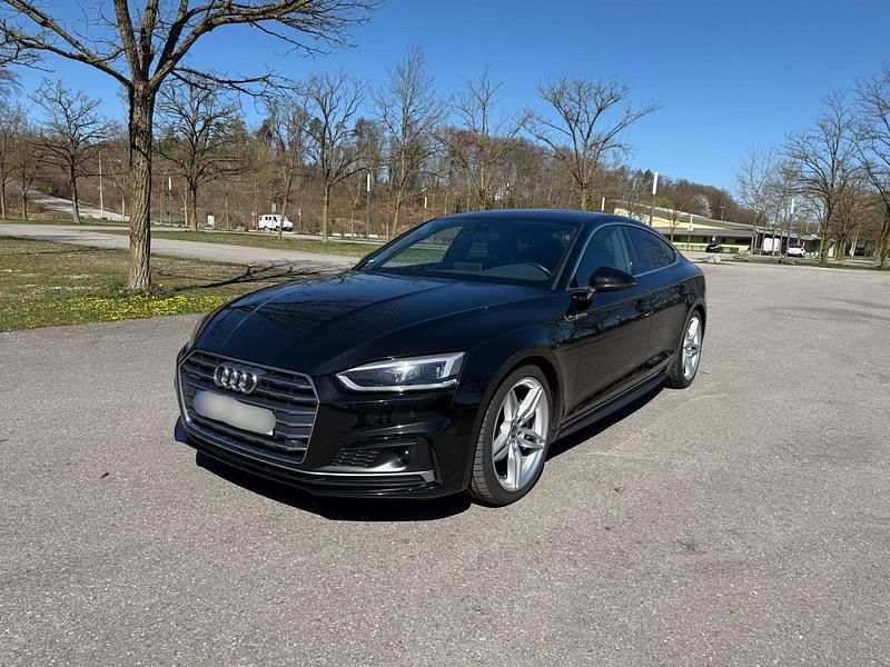 Second-hand Audi A5 S-Line 218 CP (160 kW) 2017 Negru Coupe