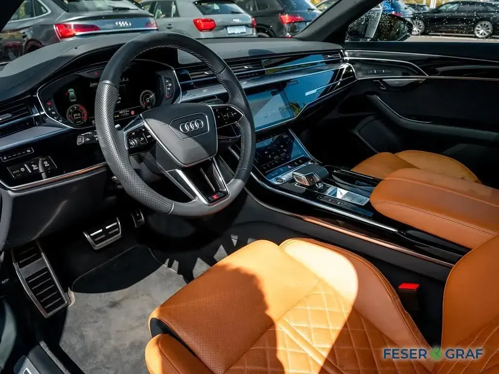 Gebraucht Audi A8 Ambiente 286 PS (210 kW) 2024 Mythosschwarz metallic Limousine