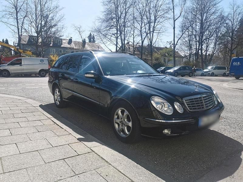 Gebraucht Mercedes E320 224 PS (164 kW) 2003 Schwarz Kombi