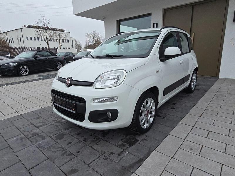 Weiß Gebraucht 2015 Fiat Panda Lounge Kleinwagen | 7.890 € (Fairer Preis) - Bild 1/4