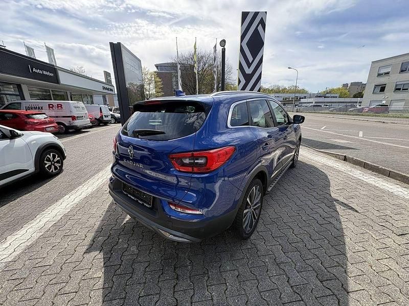 Gebraucht Renault Kadjar Bose Edition 159 PS (116 kW) 2020 Blau SUV