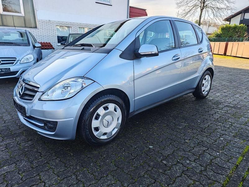 Horizontblau Gebraucht 2008 Mercedes A170 Van / Kleinbus | 9.995 € - Bild 1/4