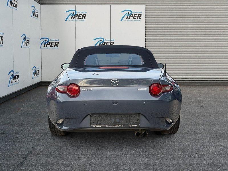 Gebraucht Mazda MX5 Selection 184 PS (135 kW) 2021 Polymetal gray Cabrio