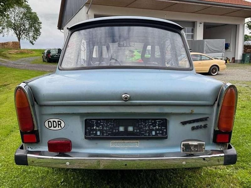 Blau Gebraucht 1987 Trabant 601 Kleinwagen | 2.300 € - Bild 1/4