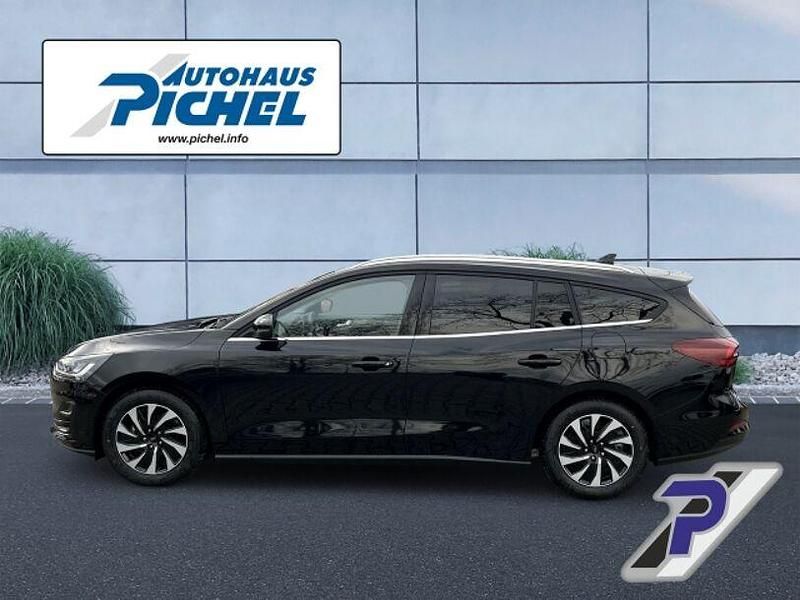 Gebraucht Ford Focus Titanium 125 PS (91 kW) 2025 Schwarz(metallic) Kombi