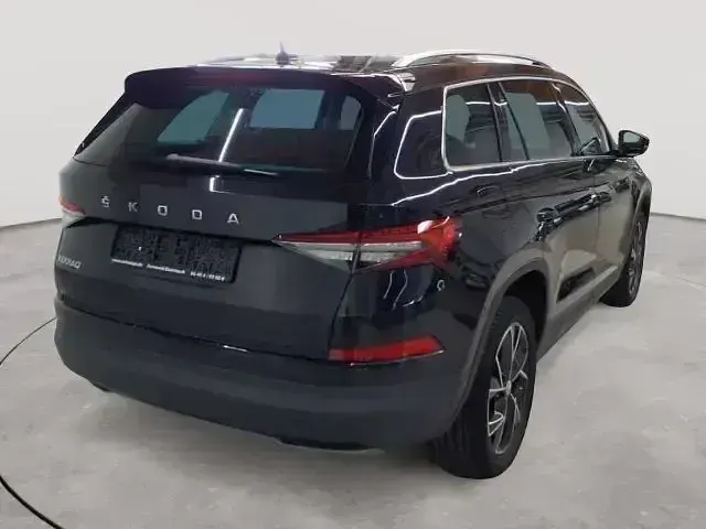 Gebraucht Skoda Kodiaq Ambition 150 PS (110 kW) 2022 Blackmagic perleffekt SUV