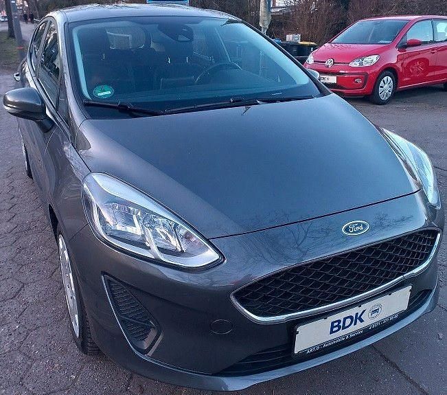 Gebraucht Ford Fiesta Cool & Connect 95 PS (69 kW) 2020 Grau Kleinwagen