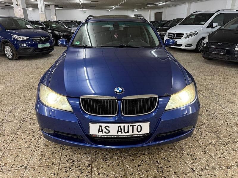 Gebraucht BMW 320 Advantage 163 PS (119 kW) 2007 Blau Kombi