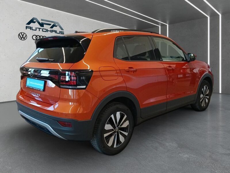 Gebraucht VW T-Cross Move 110 PS (80 kW) 2023 Orange SUV