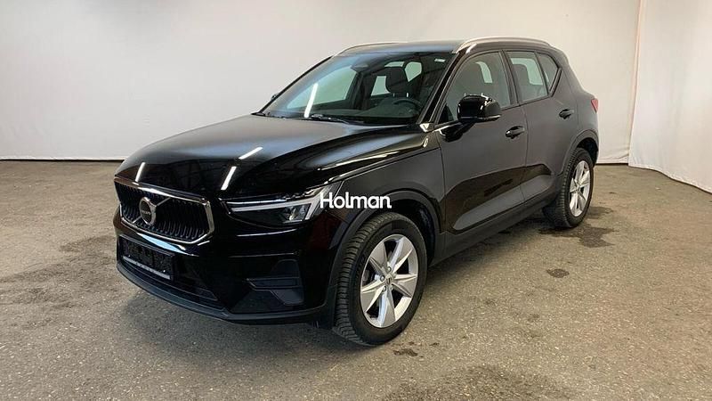 Second-hand Volvo XC40 Core 163 CP (119 kW) 2024 Negru SUV