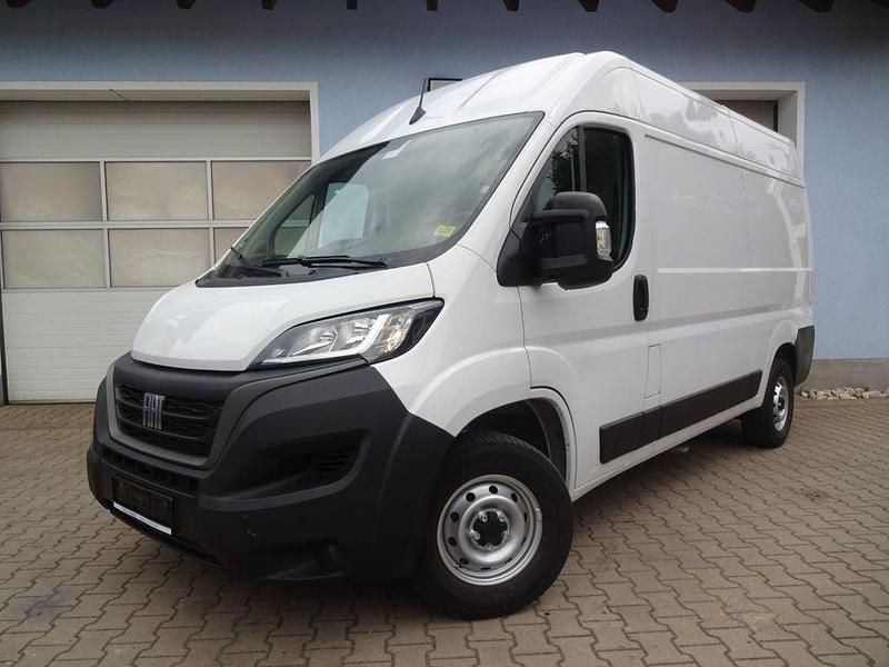 Weiß Gebraucht 2022 Fiat Ducato Van | 21.490 € (Superpreis) - Bild 1/4