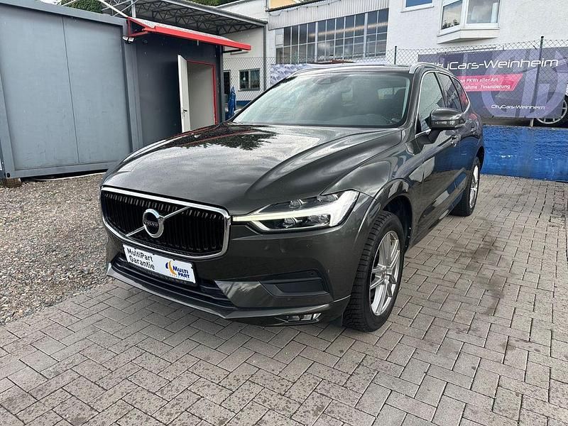 Grau Gebraucht 2017 Volvo XC60 Momentum SUV | 26.950 € (Fairer Preis) - Bild 1/4
