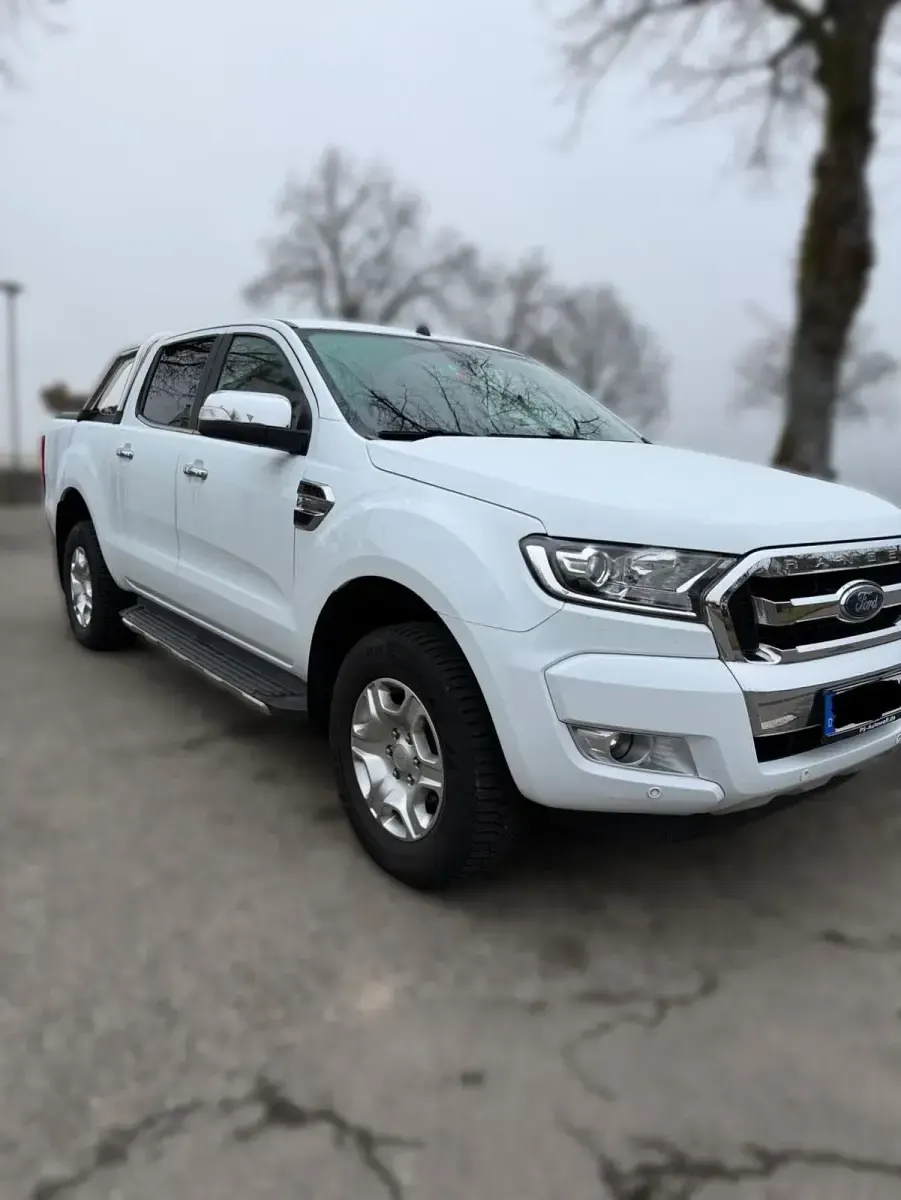 Gebraucht Ford Ranger 200 PS (147 kW) 2017 Weiß Pickup