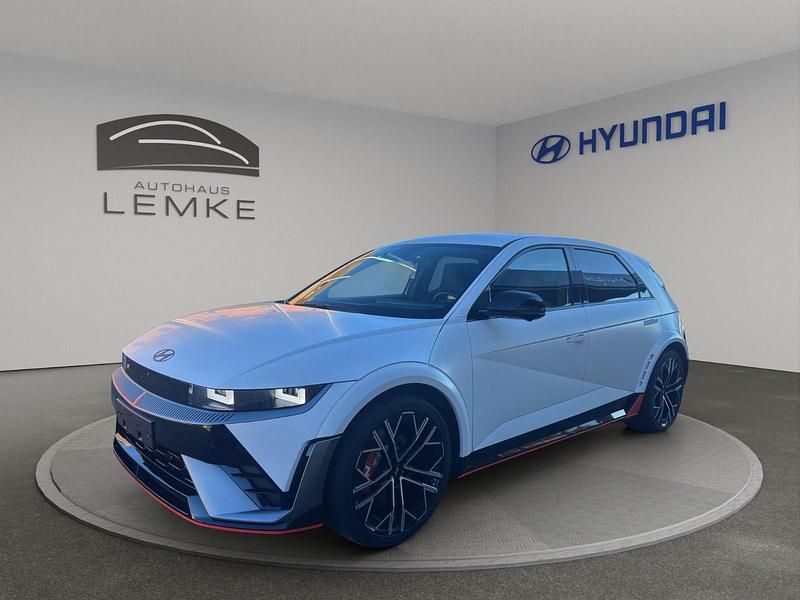 Gebraucht Hyundai Ioniq 478 kW (650 PS) 2024 Weiß Kleinwagen