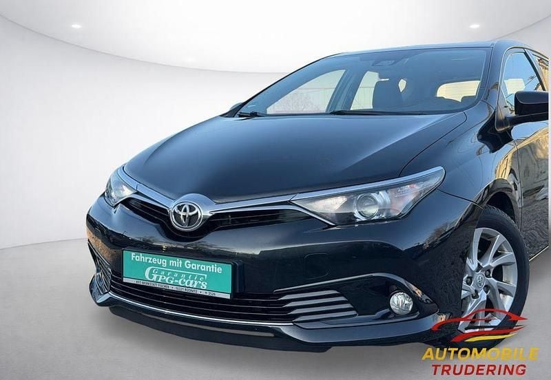 Gebraucht Toyota Auris 116 PS (85 kW) 2017 Schwarz Limousine