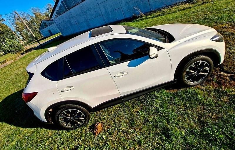 Weiß Gebraucht 2016 Mazda CX-5 Sports-Line SUV | 16.500 € (Fairer Preis) - Bild 1/4