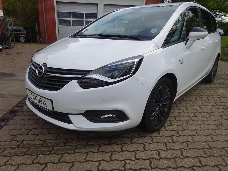 Schneeweiß Gebraucht 2019 Opel Zafira Life Van | 16.990 € (Superpreis) - Bild 1/4