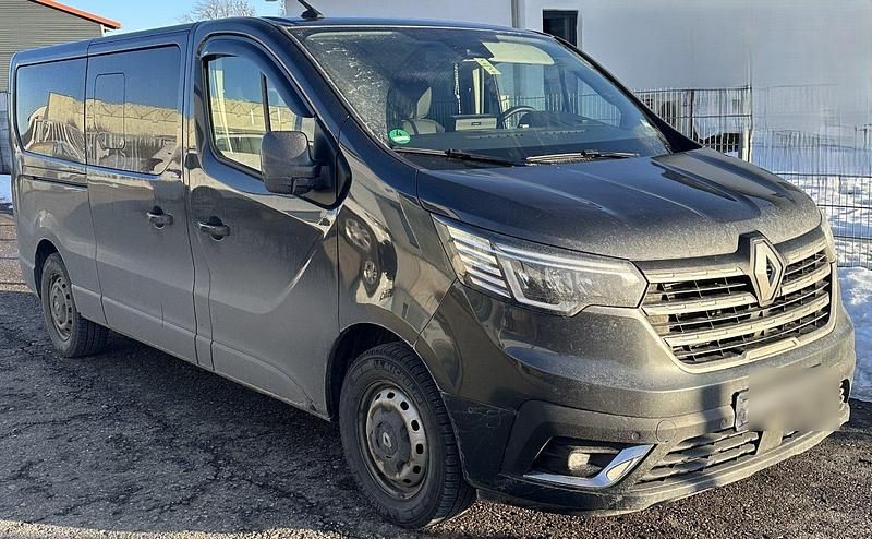 Gebraucht Renault Trafic 170 PS (125 kW) 2024 Grau Van / Kleinbus