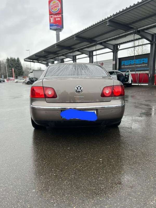 Grau Gebraucht 2010 VW Phaeton Limousine | 7.500 € (Superpreis) - Bild 1/4