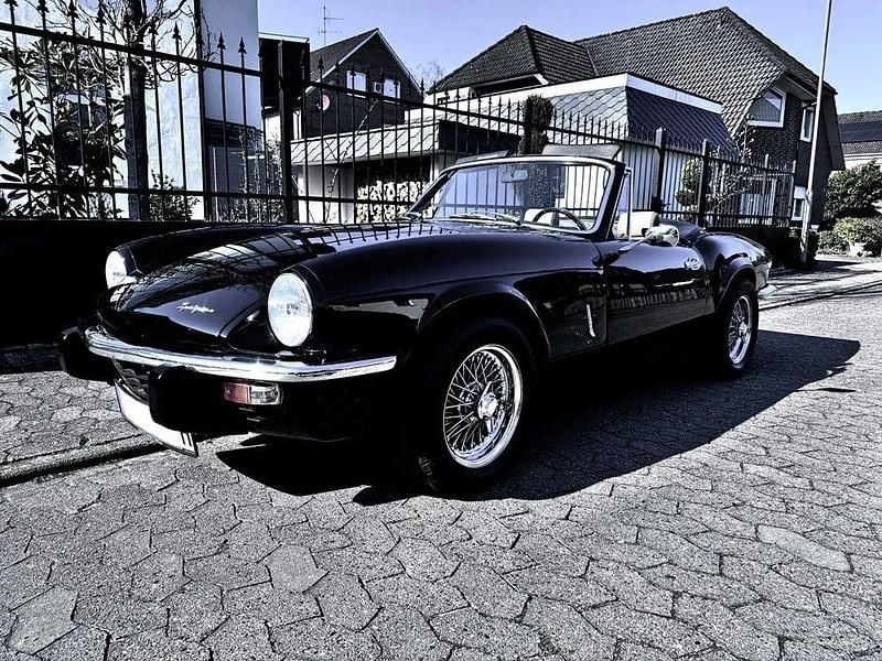 Schwarz Gebraucht 1974 Triumph Spitfire Cabrio | 13.500 € - Bild 1/4