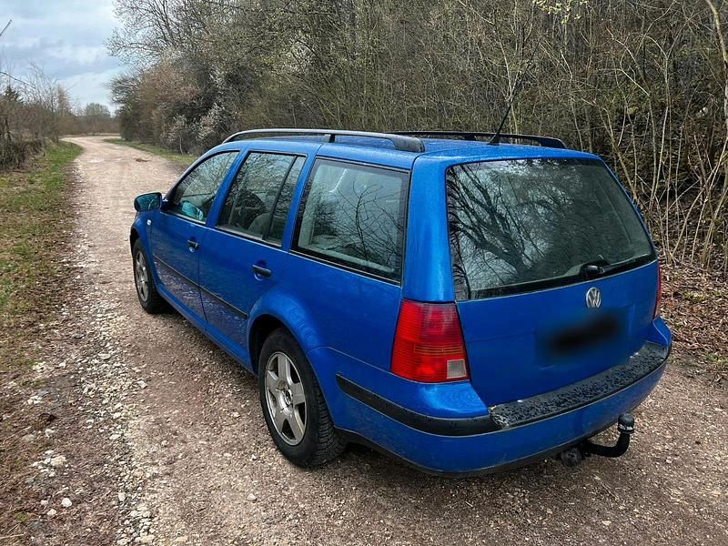 Gebraucht VW Golf IV 75 PS (55 kW) 2001 Blau Kombi