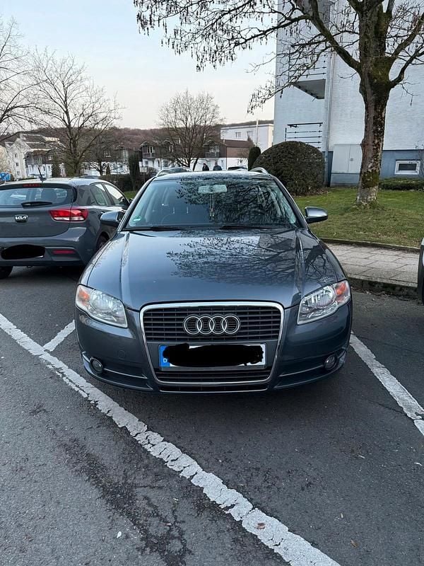 Gebraucht Audi A4 102 PS (75 kW) 2007 Grau Kombi
