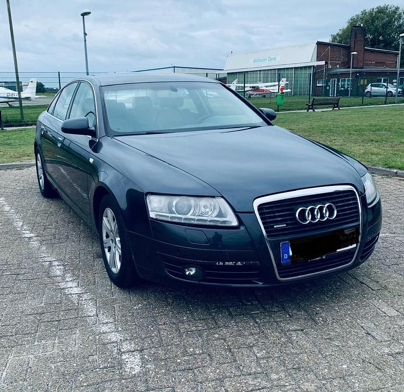 Grau Gebraucht 2005 Audi A6 Limousine | 2.400 € (Superpreis) - Bild 1/4