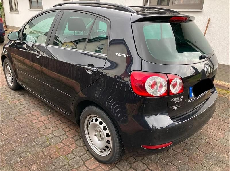 Gebraucht VW Golf VI 105 PS (77 kW) 2010 Schwarz Kleinwagen