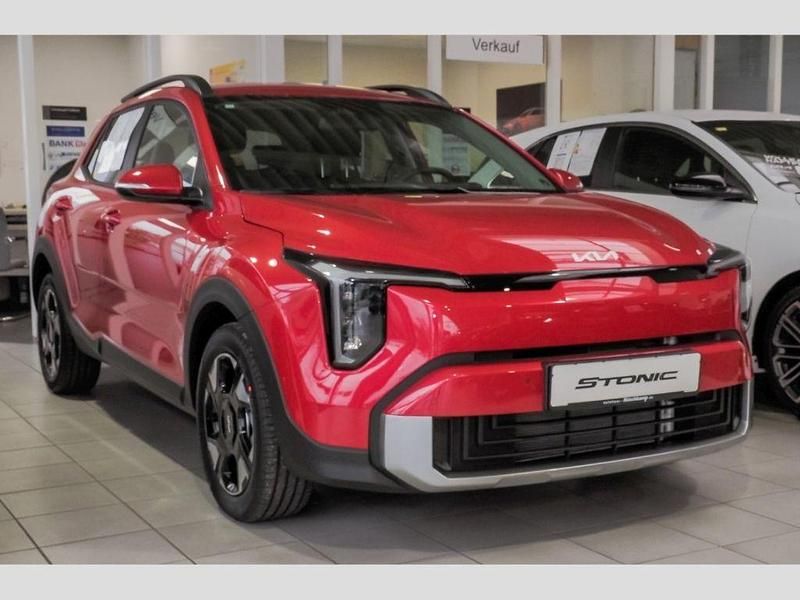 Neu Kia Stonic Vision 101 PS (74 kW) 2025 Beg) signal red m (rot SUV