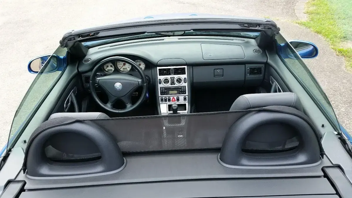 Gebraucht Mercedes SLK230 197 PS (144 kW) 2000 Blau Cabrio