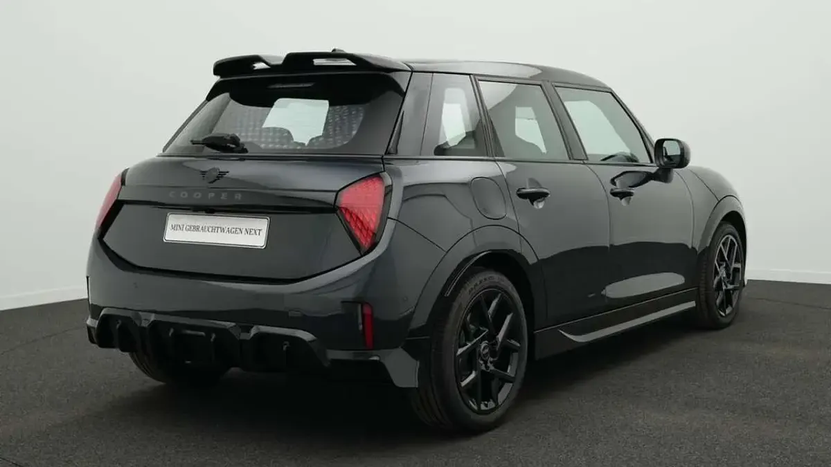 Gebraucht Mini John Cooper Works 156 PS (114 kW) 2025 Grau Kleinwagen