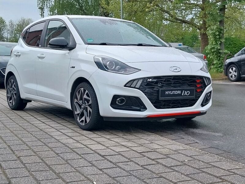 Polar white / sol Gebraucht 2021 Hyundai i10 N Line Kleinwagen | 14.990 € (Guter Preis) - Bild 1/4