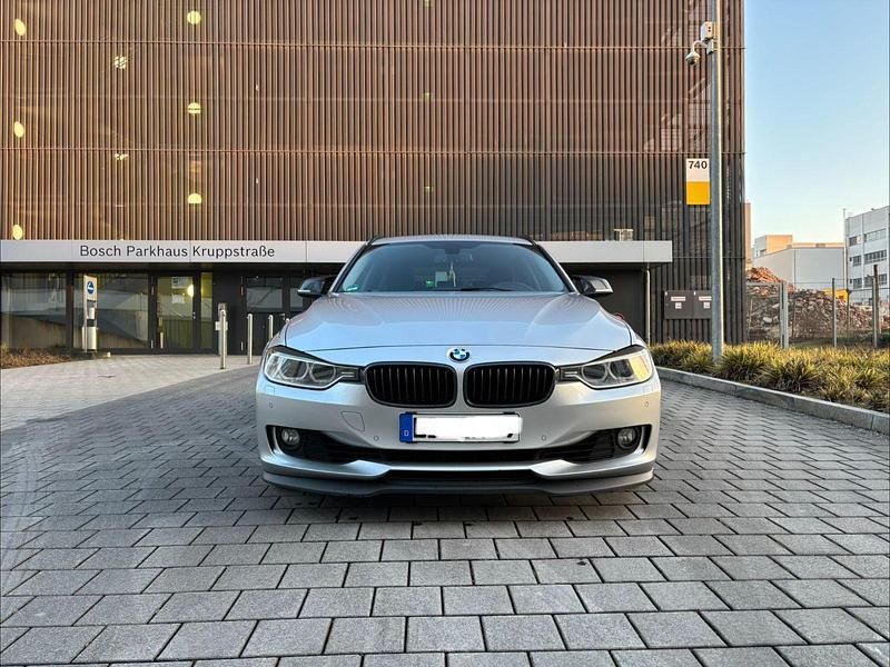 Gebraucht BMW 320 Performance 184 PS (135 kW) 2014 Silber Kombi