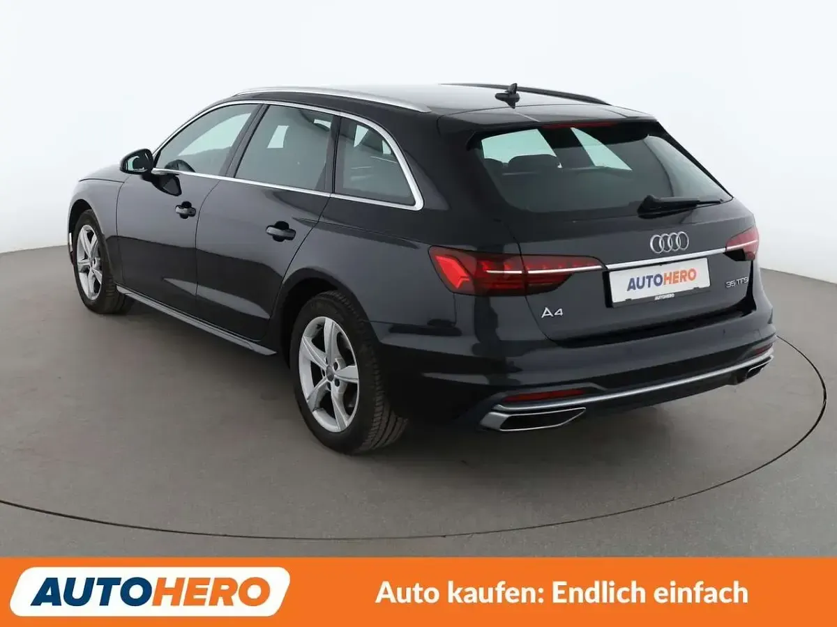 Gebraucht Audi A4 Advanced 150 PS (110 kW) 2020 Schwarz Kombi